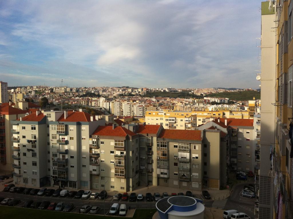 In Bed With Lisbon 5N Apartment Amadora Exterior photo